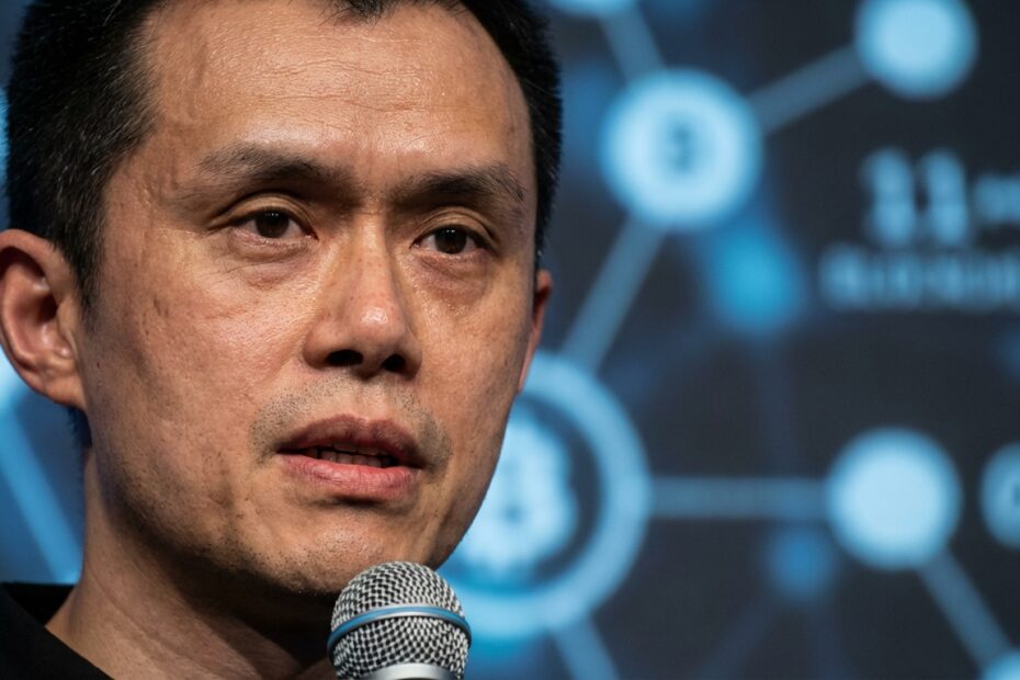 Changpeng Zhao, fundador da Binance, discursando sobre privacidade em criptomoedas